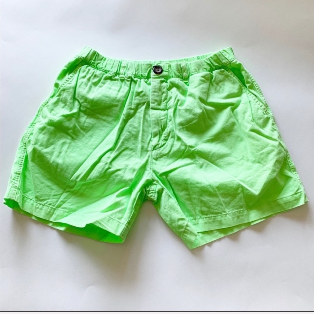 2 Left!!! NWOT Men’s green CHUBBIES